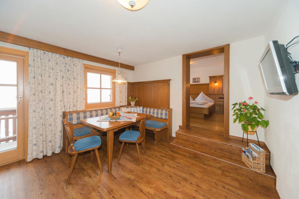 Gloesalm Apartment Ramsau am Dachstein Cameră foto