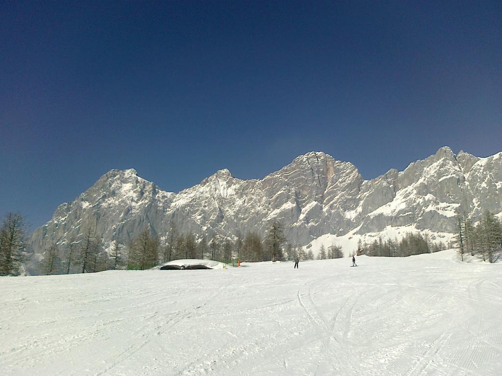 Gloesalm Apartment Ramsau am Dachstein Cameră foto